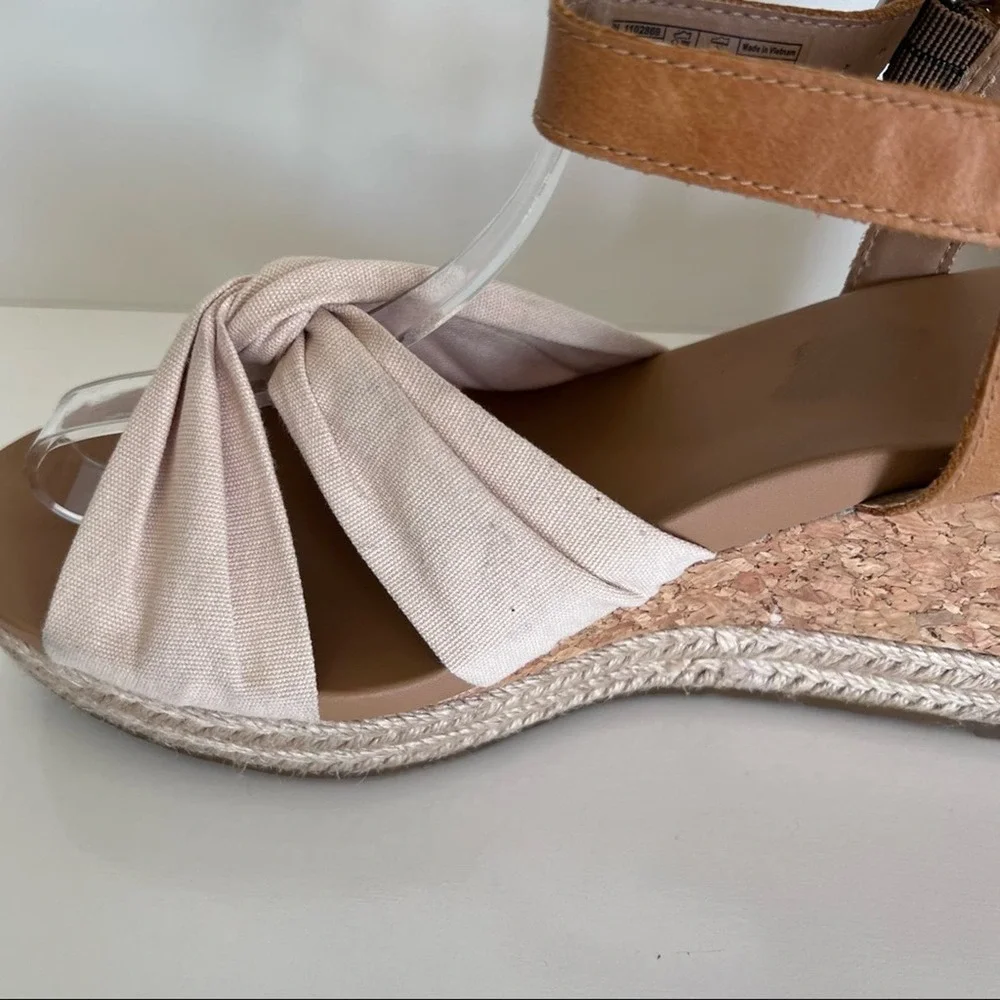 UGG Women's Tan Cork Wedge Sandals with Cream Knot Front